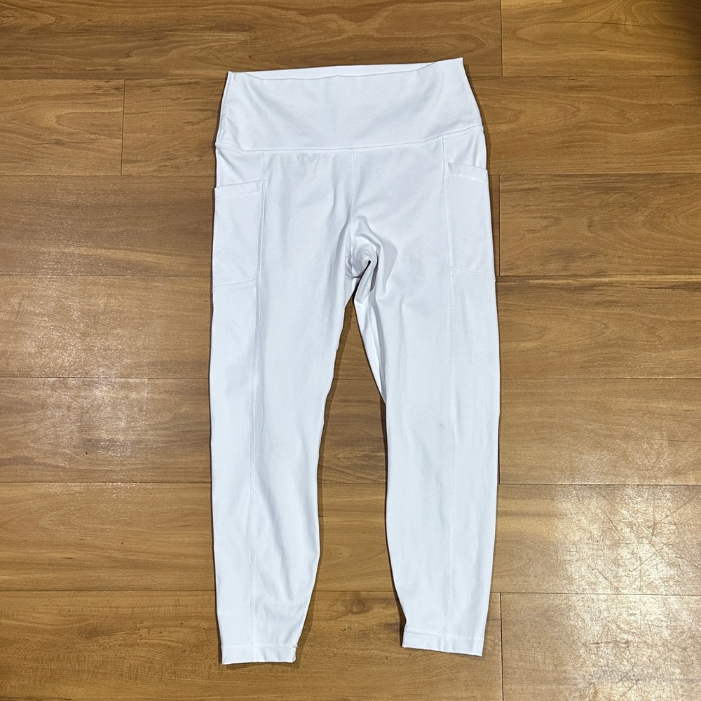 Yogalicious White High-Waist Women Leggings with Side Pockets